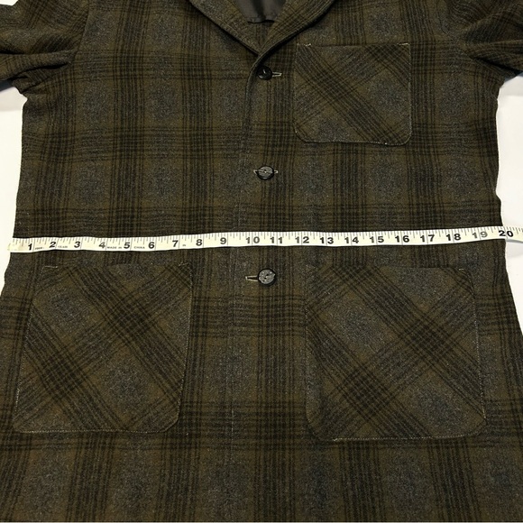 Vntg Womens Field Jacket Size L 100% Wool Buttons Plaid Shacket Grannycore - Picture 10 of 12